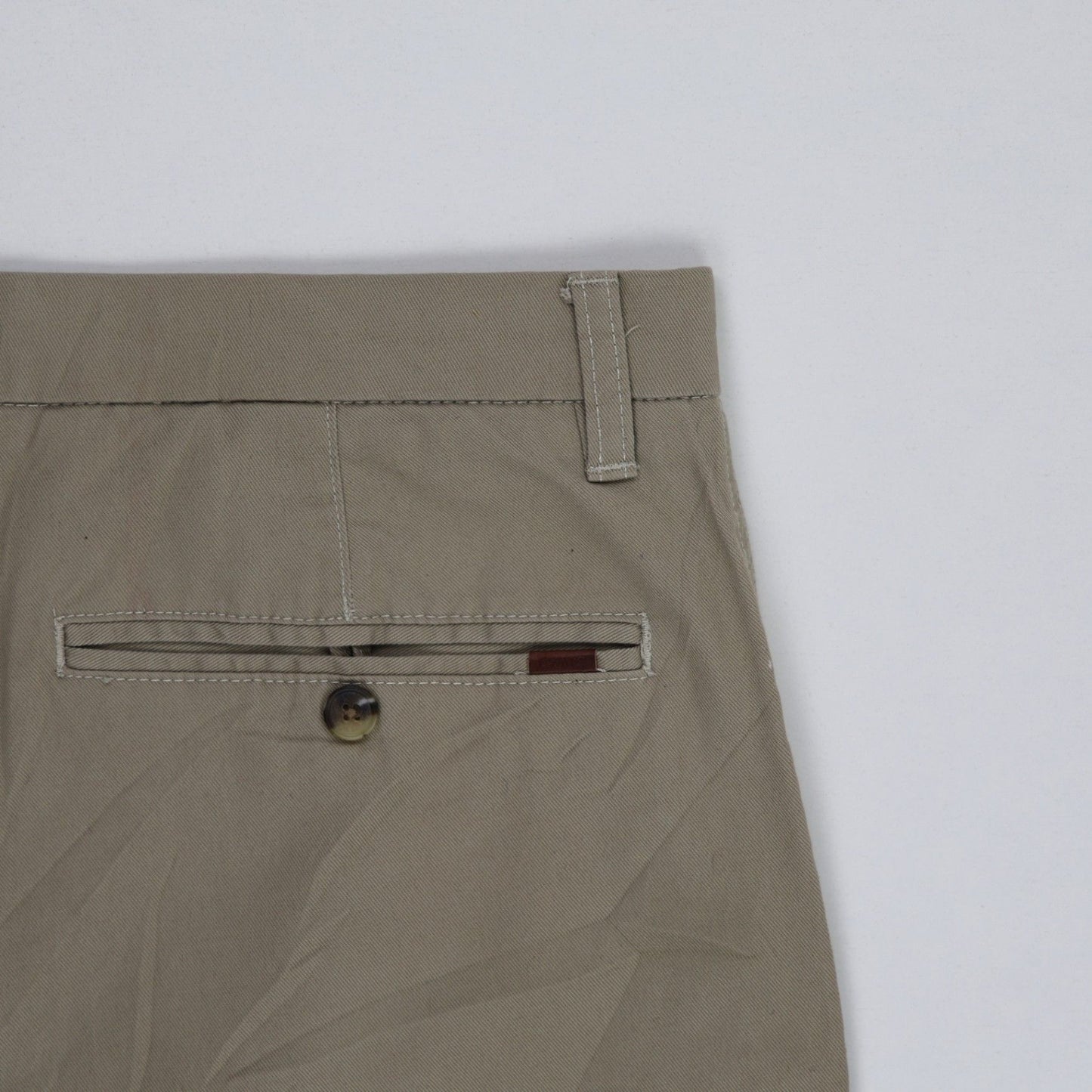 Chaps Khaki Shorts Size 36 Cotton Blend Classic Style 22 cm Inseam