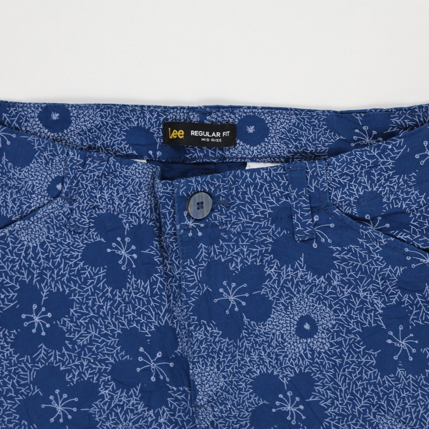 Lee Regular Fit Blue Floral Print Shorts W34 Cotton Casual
