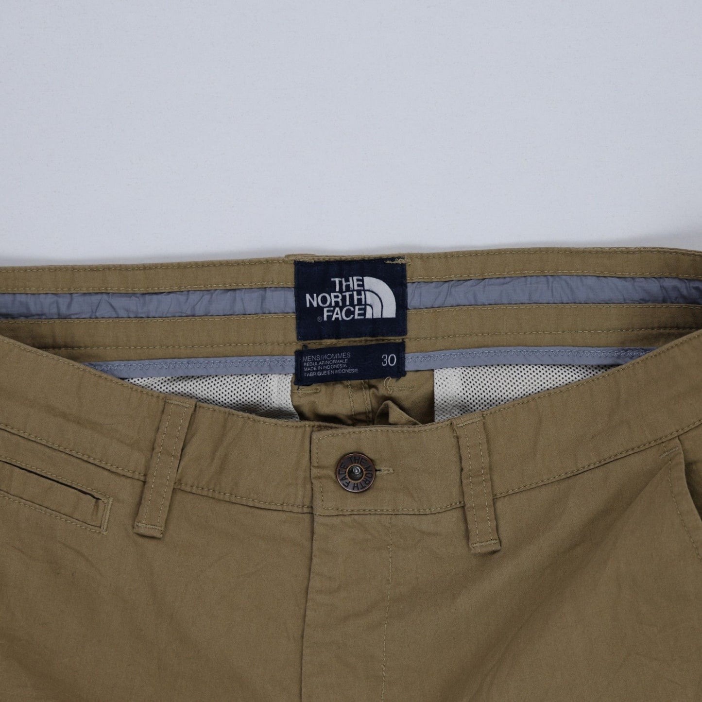 The North Face Men's Outdoor Casual Shorts Khaki Size 30 Polyester Blend