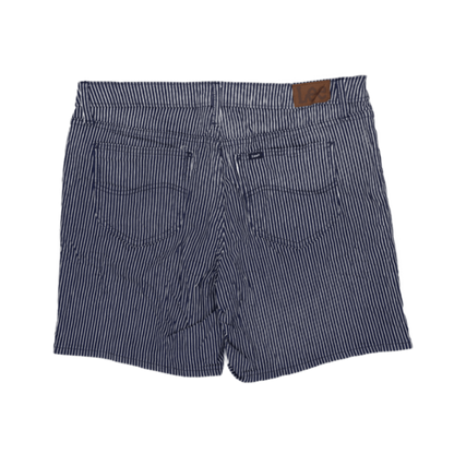Lee Women's Navy Blue and White Striped Shorts Size 14 Medium 100 Percent Cotton 12 Inch Inseam