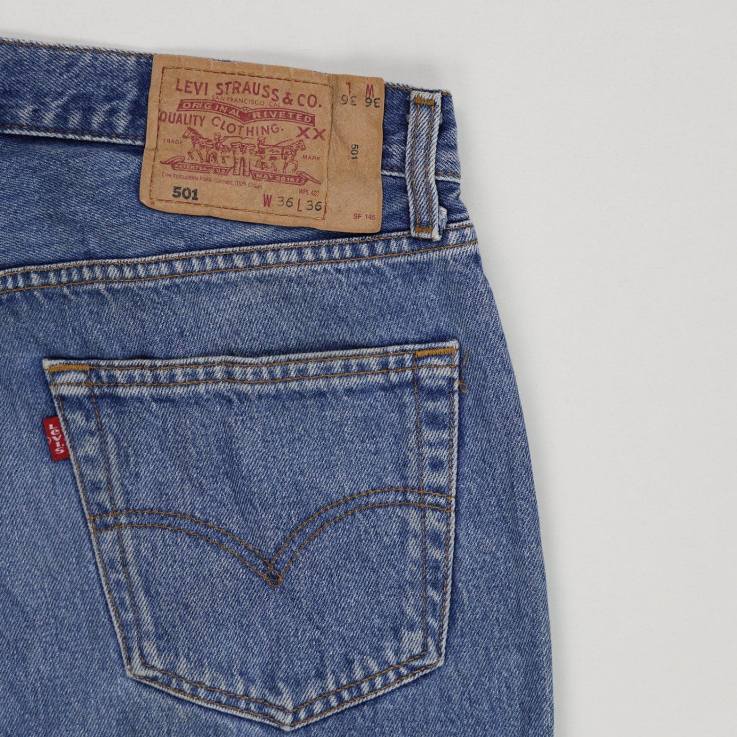 Levi's 501 Original Fit Blue Denim Jeans W36 L36 100% Cotton Straight Leg Vintage Men's
